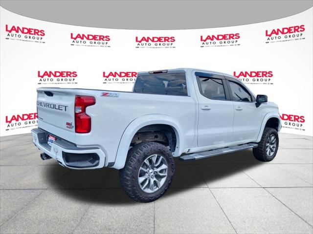 2021 Chevrolet Silverado 1500 4WD Crew Cab Short Bed RST