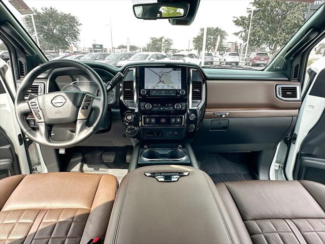 2023 Nissan TITAN Crew Cab Platinum Reserve 4x4