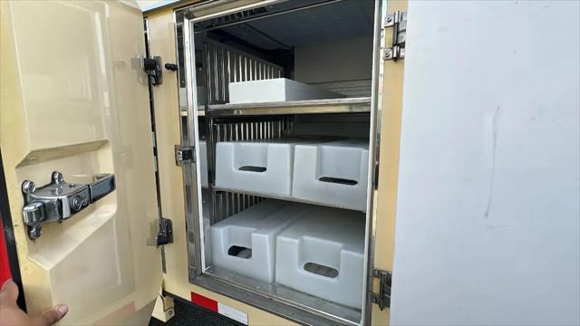 2022 Ford E-450 Cutaway Base