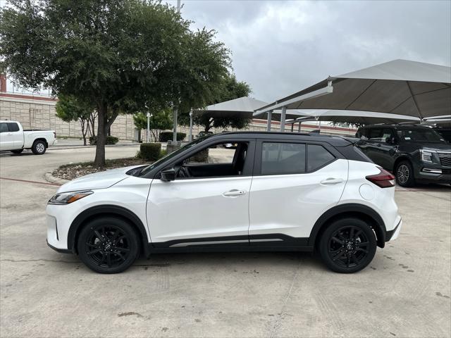 2023 Nissan Kicks SR Xtronic CVT