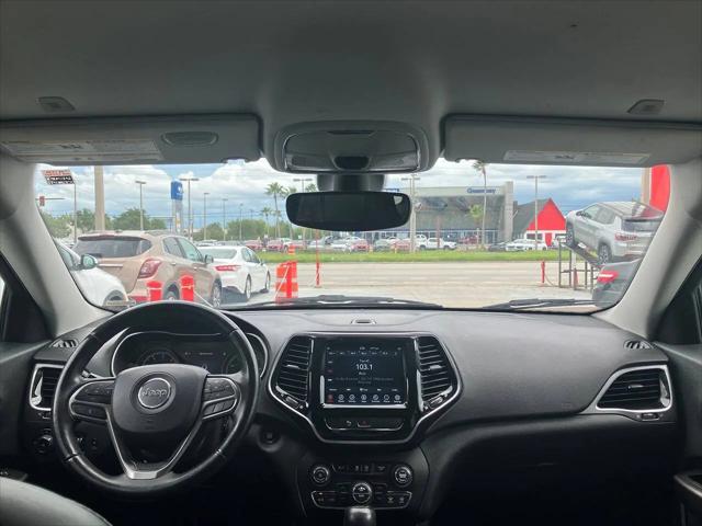 2019 Jeep Cherokee Limited FWD