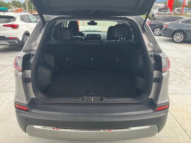 2019 Jeep Cherokee Limited FWD
