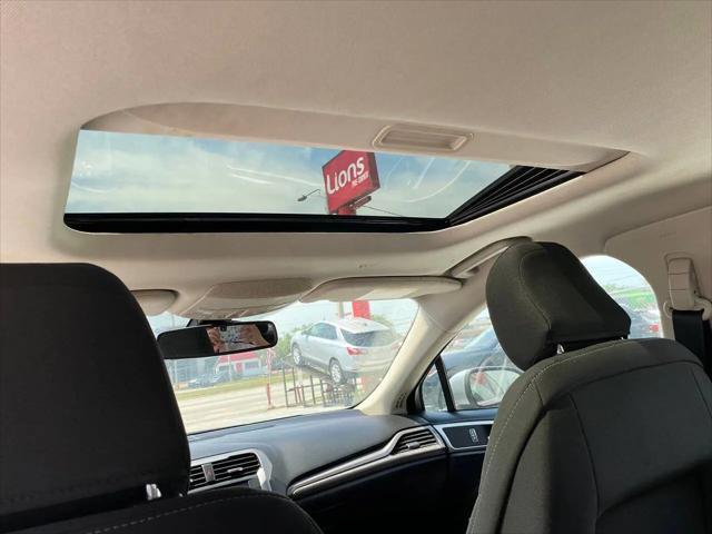 2020 Ford Fusion SE