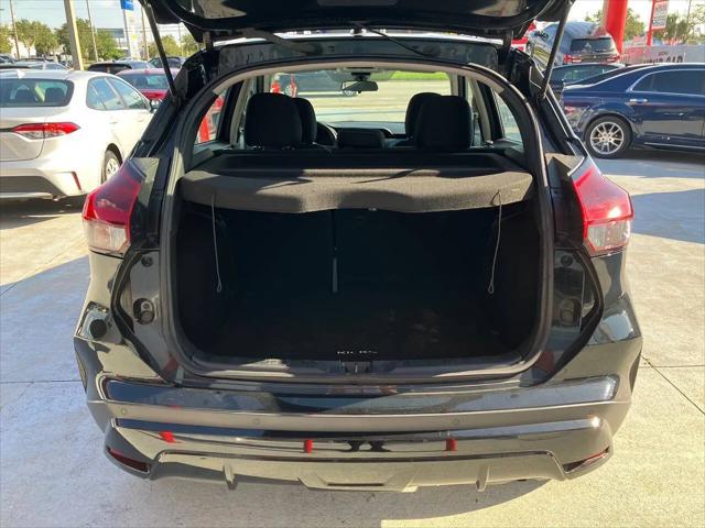 2021 Nissan Kicks SV Xtronic CVT
