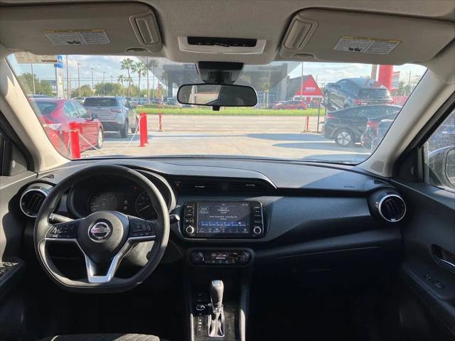 2021 Nissan Kicks SV Xtronic CVT