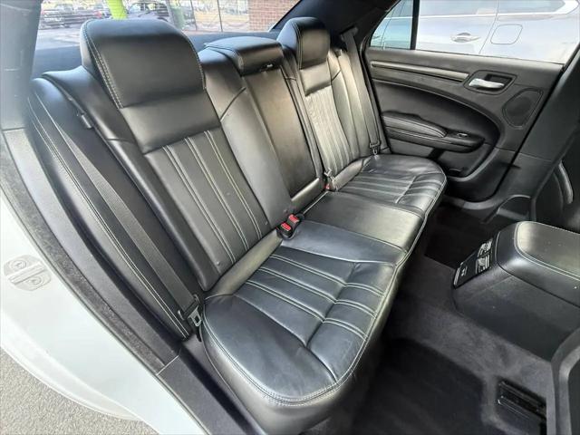 2016 Chrysler 300 300S