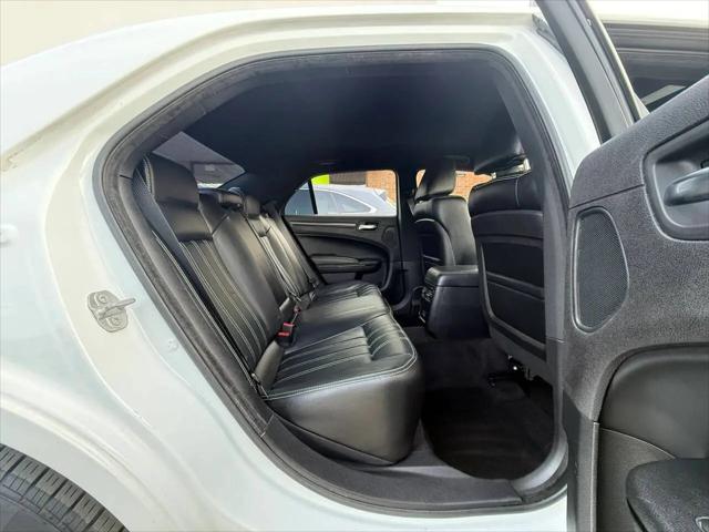 2016 Chrysler 300 300S