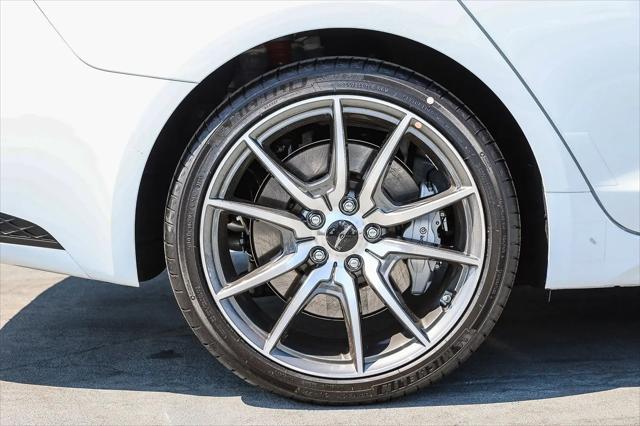 2026 Genesis G70 2.5T AWD