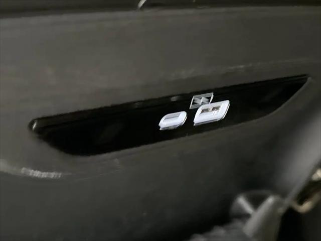 2022 Chrysler Pacifica Limited AWD
