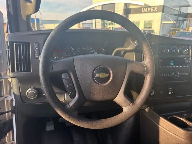 2023 Chevrolet Express Cargo Van RWD 2500 Regular Wheelbase WT