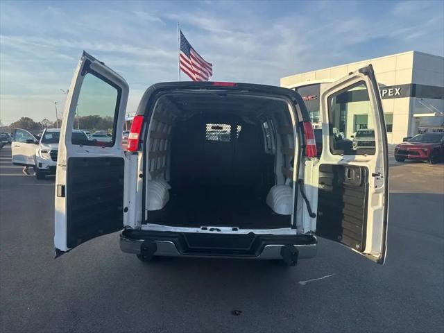 2023 Chevrolet Express Cargo Van RWD 2500 Regular Wheelbase WT