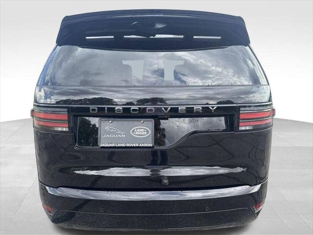 2025 Land Rover Discovery P360 Dynamic SE