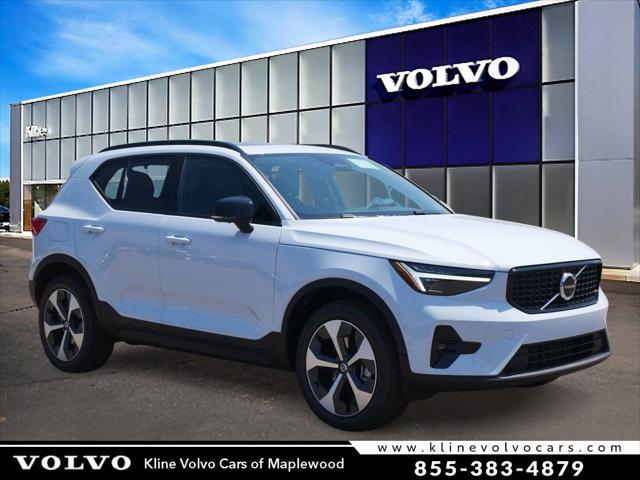 2026 Volvo XC40 Plus, B5 AWD Gas (mild hybrid), Dark for sale in St Paul, MN
