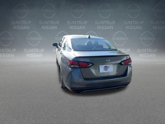 2025 Nissan Versa 1.6 SR