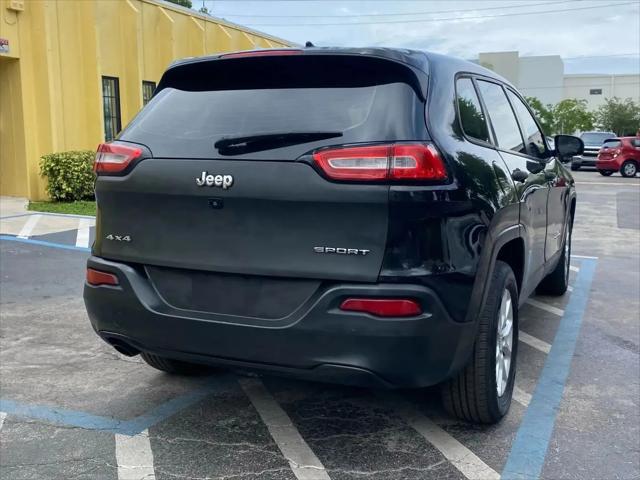 2014 Jeep Cherokee Sport