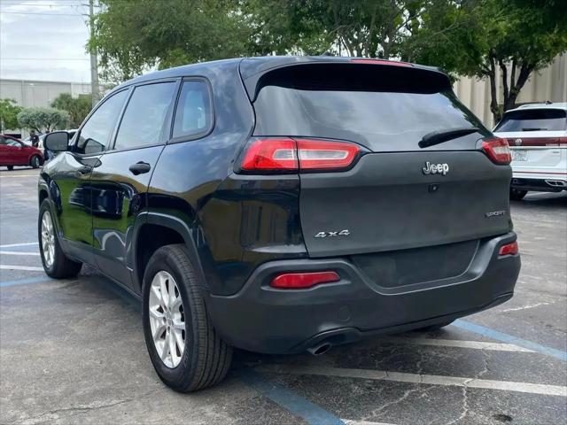 2014 Jeep Cherokee Sport
