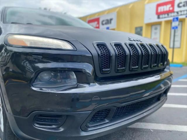 2014 Jeep Cherokee Sport