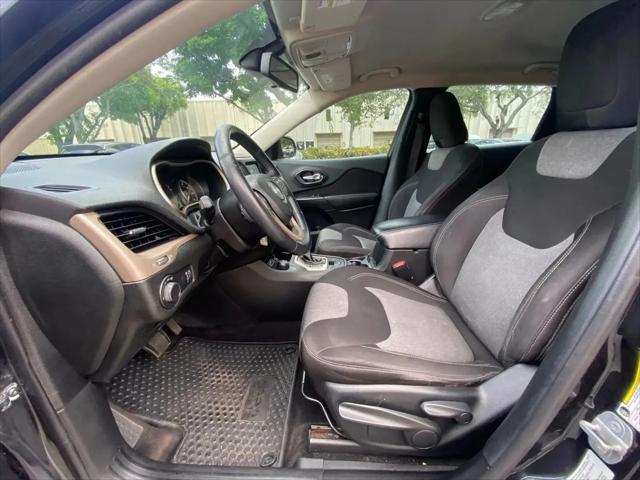 2014 Jeep Cherokee Sport