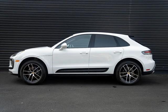 2025 Porsche Macan Macan