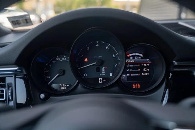 2025 Porsche Macan Macan