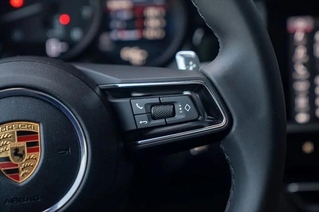 2025 Porsche Macan Macan