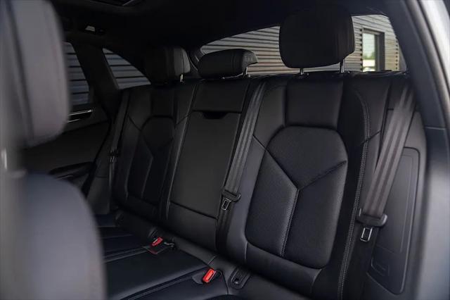 2025 Porsche Macan Macan