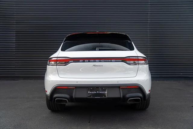 2025 Porsche Macan Macan