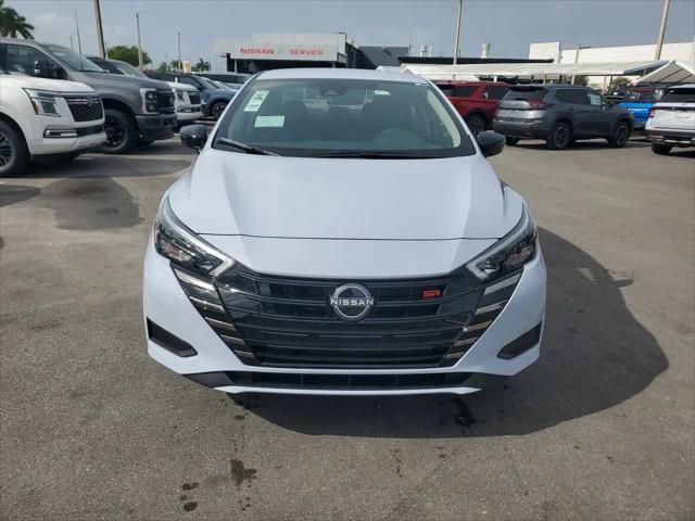 2025 Nissan Versa 1.6 SR
