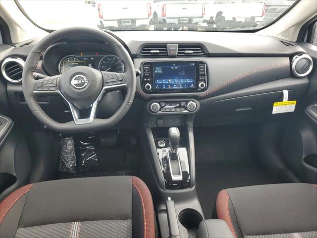 2025 Nissan Versa 1.6 SR