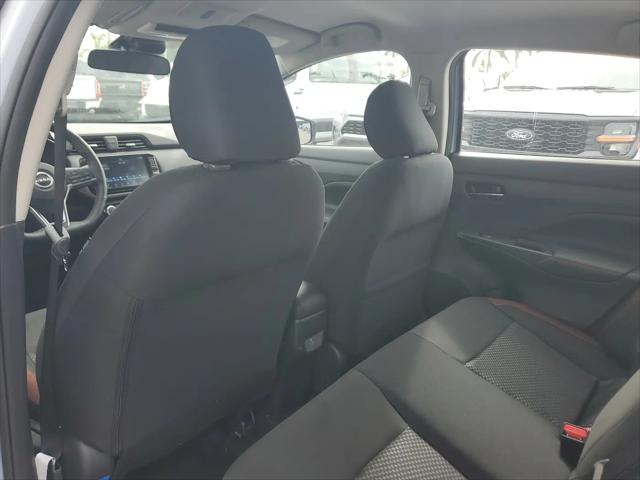 2025 Nissan Versa 1.6 SR
