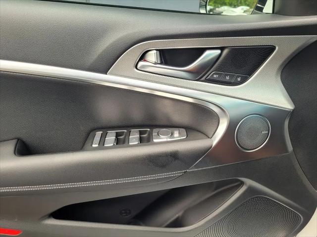 2026 Genesis G70 2.5T RWD Prestige
