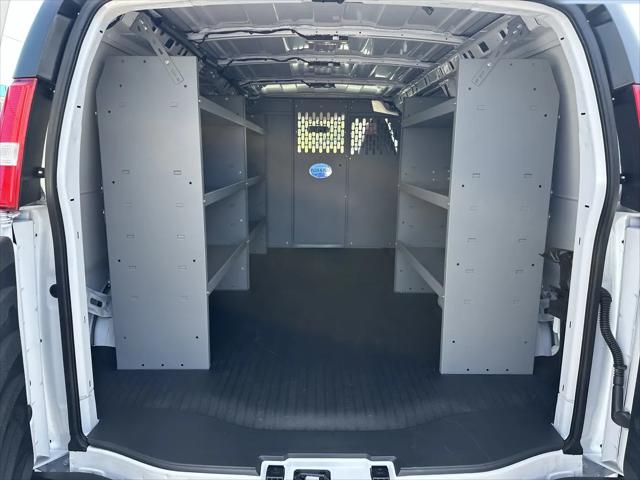 2025 Chevrolet Express Cargo Van RWD 3500 Regular Wheelbase WT
