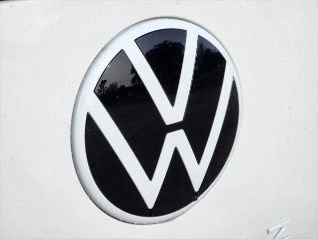 2025 Volkswagen ID. Buzz Pro S