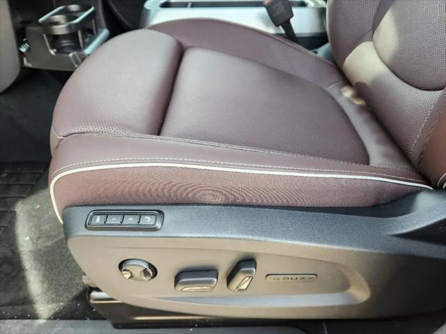 2025 Volkswagen ID. Buzz Pro S