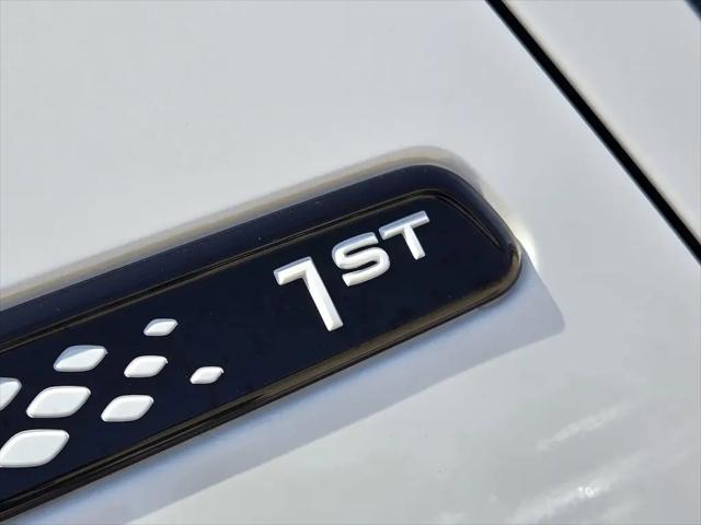 2025 Volkswagen ID. Buzz 1st Edition with 4MOTION