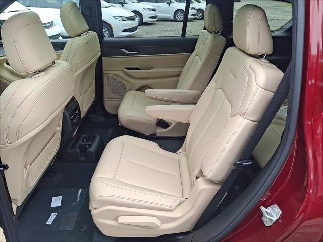 2025 Jeep Grand Cherokee L Limited 4x4