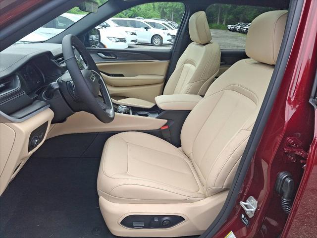 2025 Jeep Grand Cherokee L Limited 4x4