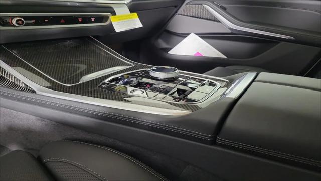 2026 BMW X7 M60i
