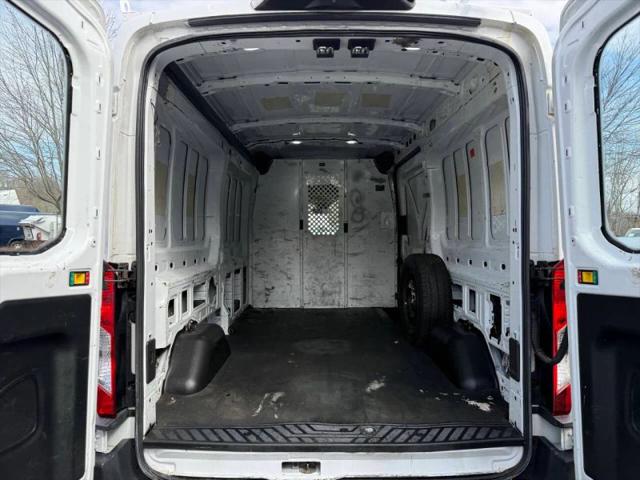 2018 Ford Transit Medium Roof w/Sliding Side Door w/LWB