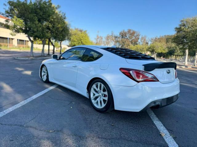 2015 Hyundai Genesis Coupe 3.8 R-Spec