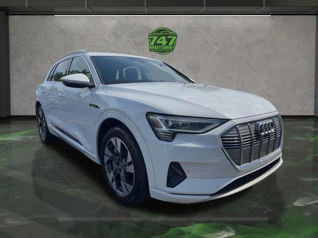 2021 Audi e-tron Premium quattro