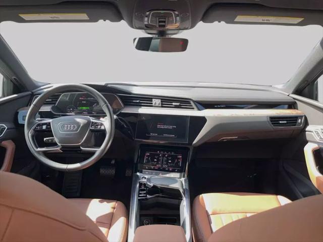 2021 Audi e-tron Premium quattro