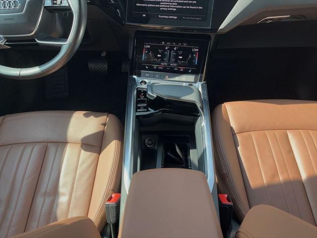 2021 Audi e-tron Premium quattro
