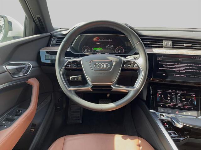 2021 Audi e-tron Premium quattro