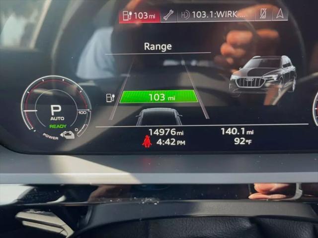 2021 Audi e-tron Premium quattro