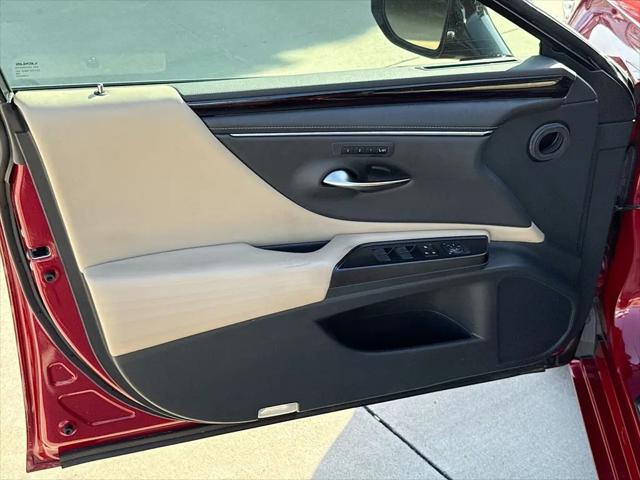 2019 Lexus ES 350 Luxury