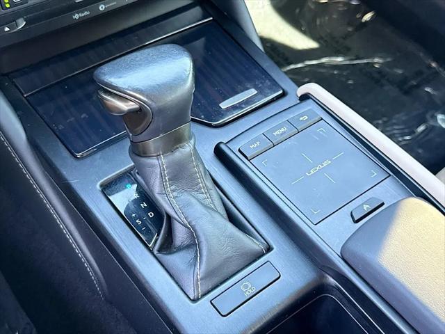 2019 Lexus ES 350 Luxury