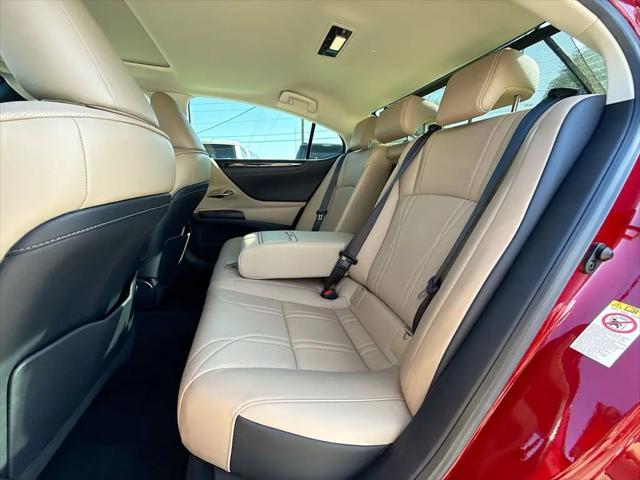 2019 Lexus ES 350 Luxury