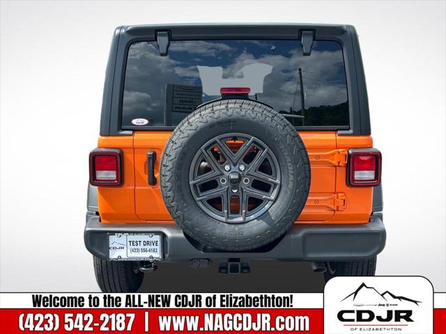 2025 Jeep Wrangler 4-Door Summit 4x4