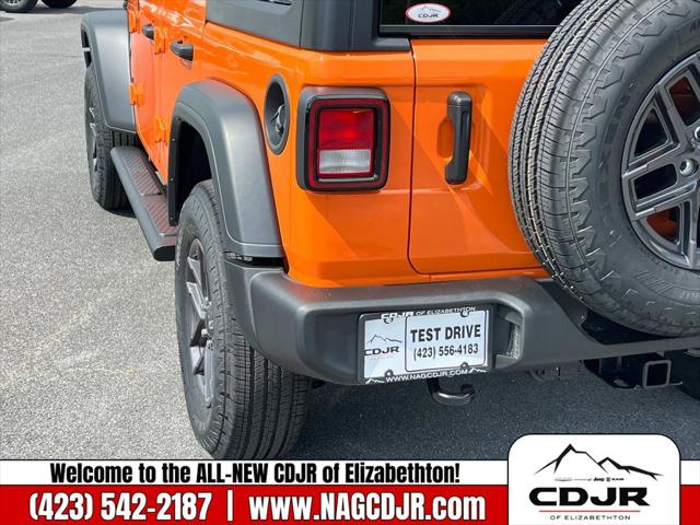 2025 Jeep Wrangler 4-Door Summit 4x4